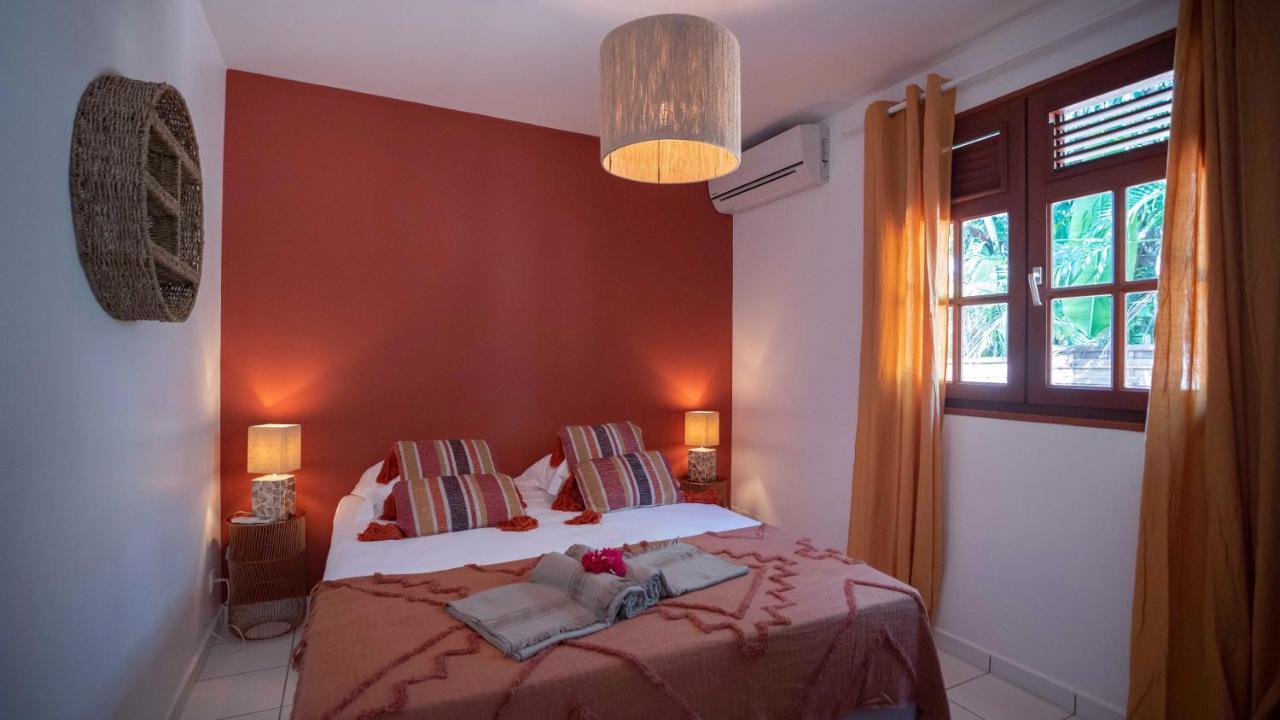 Villa Nomilou Beach Avec Acces Direct Plage 생프랑수아 외부 사진