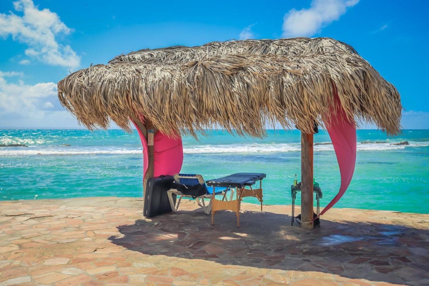 Villa Nomilou Beach Avec Acces Direct Plage 생프랑수아 외부 사진